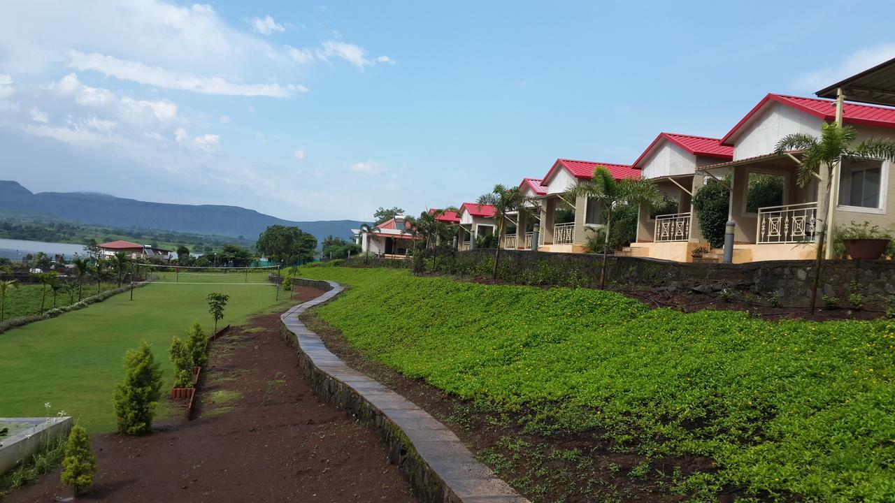 Savana Lake Resort Nashik Buitenkant foto