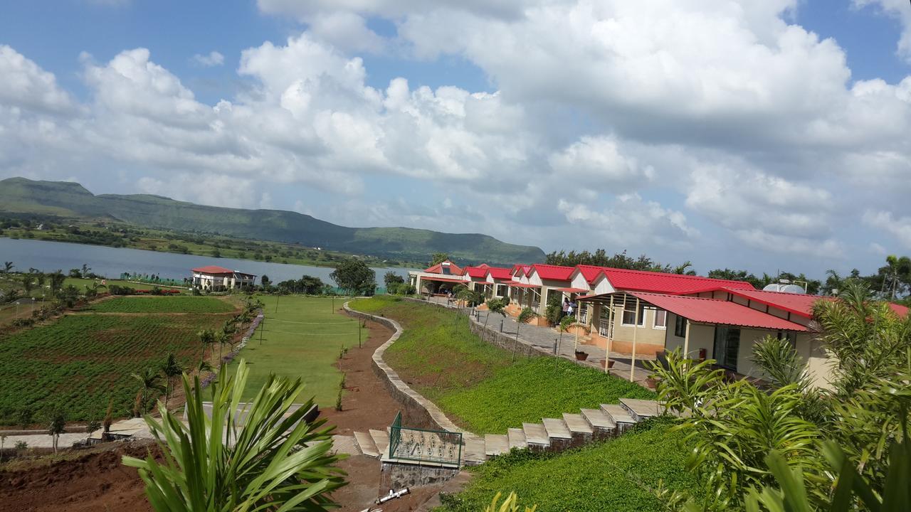 Savana Lake Resort Nashik Buitenkant foto