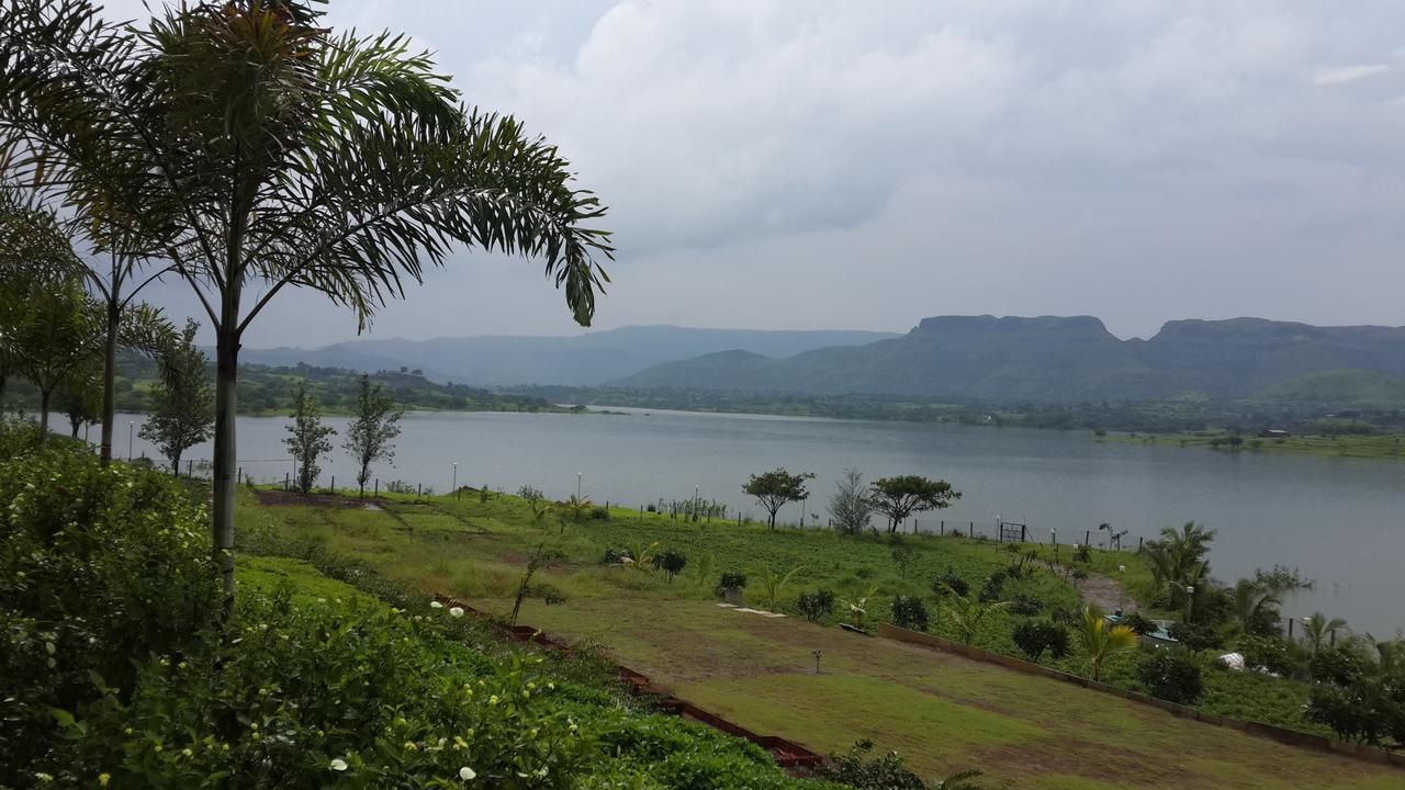Savana Lake Resort Nashik Buitenkant foto