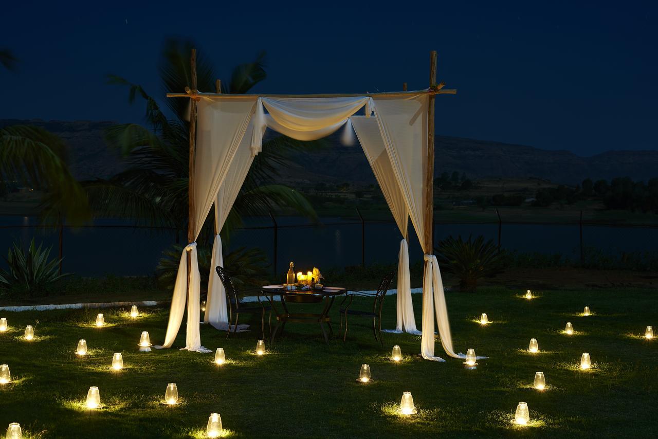 Savana Lake Resort Nashik Buitenkant foto